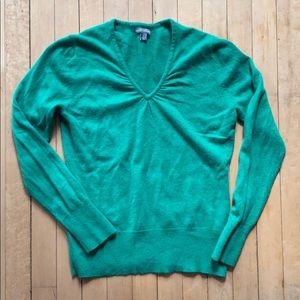 Apr. 9 V-neck cashmere sweater